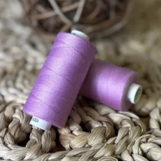 Univerzální polyesterová nit Hagal Unipoly v návinu 500m, azalková