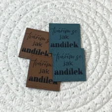 Koženkový štítek Tvářím se jak andílek pro vaše handmade projekty