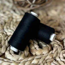 Univerzální polyesterová nit Hagal Unipoly v návinu 500m, černá