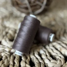 Univerzální polyesterová nit Hagal Unipoly v návinu 500m, hnědošedá