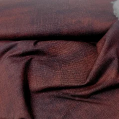 Nepočesaná teplákovina v odstínu vínová cabernet s efektem džínoviny – vhodná na mikiny, šaty i tepláky. Nepočesaná teplákovina v odstínu vínová cabernet s efektem džínoviny – vhodná na mikiny, šaty i tepláky.