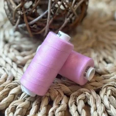 Univerzální polyesterová nit Hagal Unipoly v návinu 500m, světle růžová