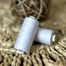 Univerzální polyesterová nit Hagal Unipoly v návinu 500m, bílá