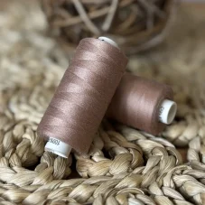 Univerzální polyesterová nit Hagal Unipoly v návinu 500m, béžová